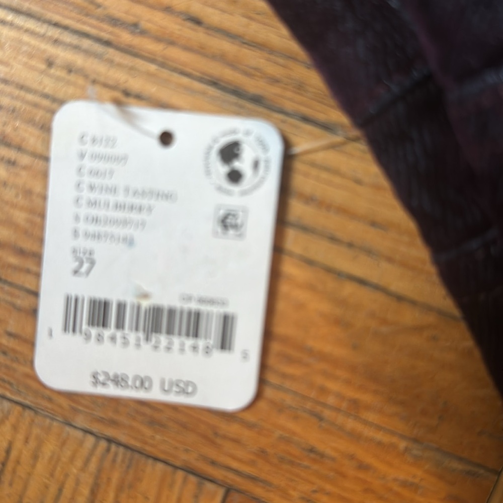 NWT We The Free First Class Relaxed
Flock Jeans! - Picture 6 of 6